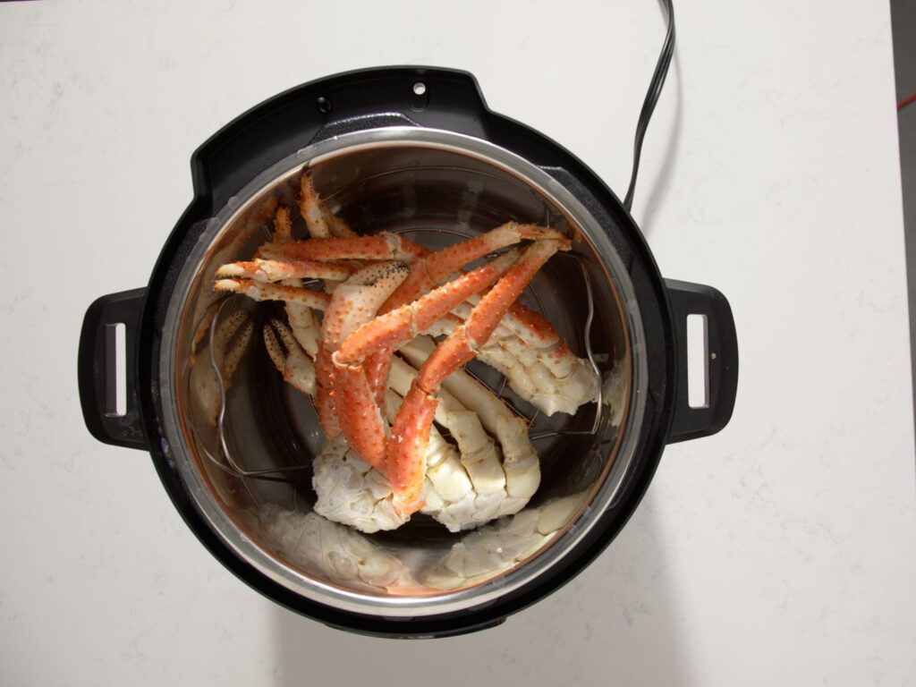how to steam crab legs